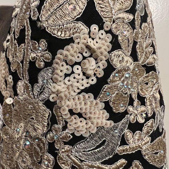 Beautiful black dress for special occasion. - Picture 3 of 8